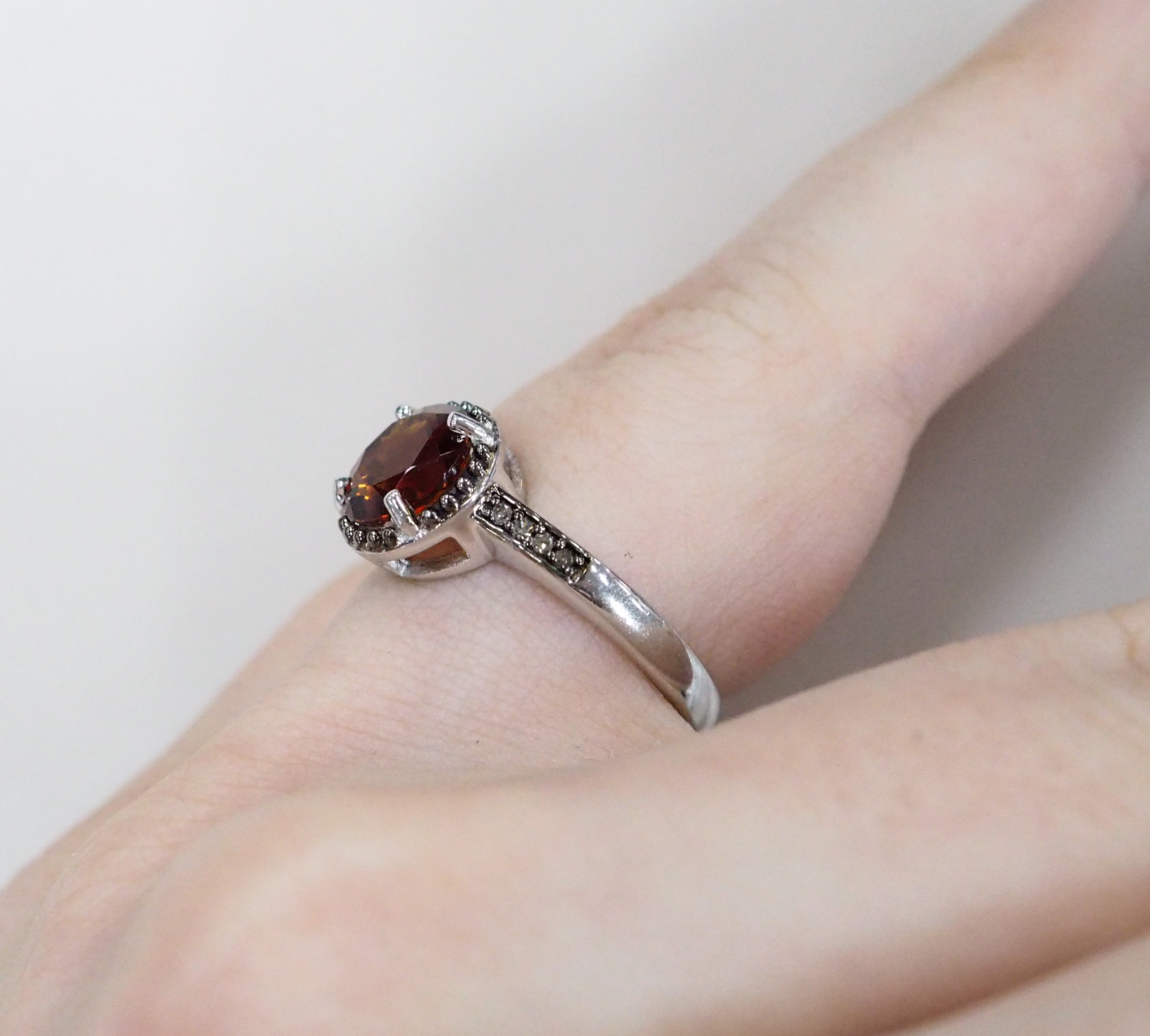 Серебряное кольцо с цитрином Мадейра
